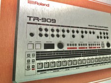 Roland TR 909 A4 Framed drum