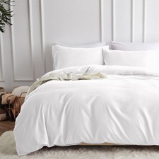 White Bedding With Pillowcase