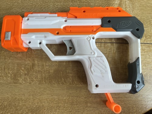 Nerf strike elite - nerf, n