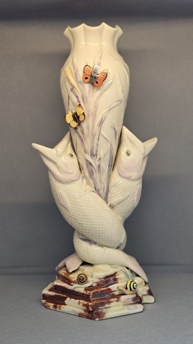 Rare triple vase with great - rare,