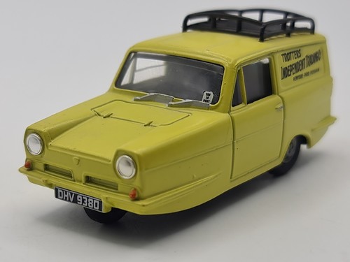 Lledo reliant regal supervan - lledo,