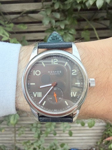 Nomos glashütte club campus - nomos,
