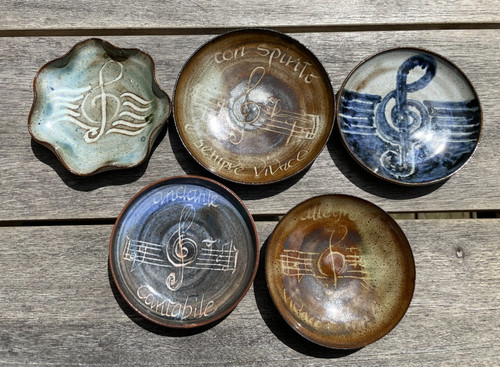 Vintage studio pottery musical - studio,