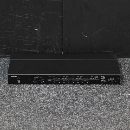 Tascam 16x08 audio - tascam, us-16x08