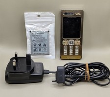 Sony Ericsson W880i Gold
