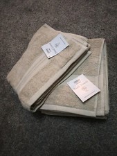 Towel Set 1xBath Towel, 1xHand