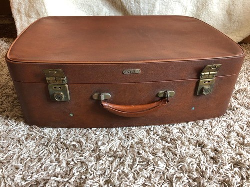 Vintage antler brown - antler, suitcase