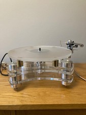 ARB TURNTABLE (REGA )