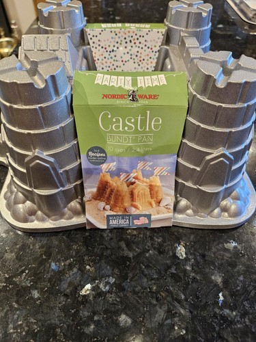 Nordic ware castle - ware, bundt