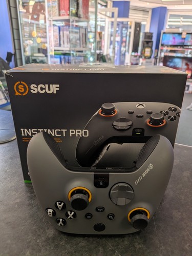 Scuf instinct pro - pro, controller