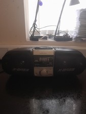 Sharp QT-120 Stereo Radio