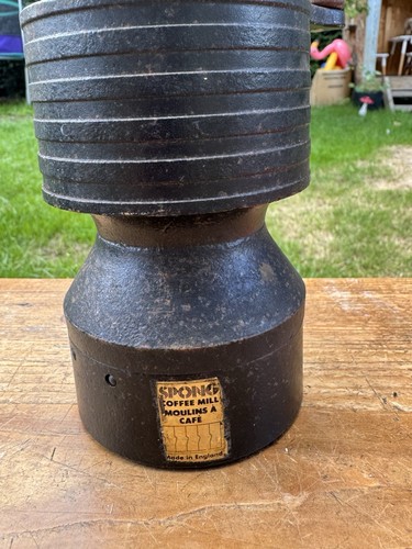 Vintage spong cast iron - vintage,
