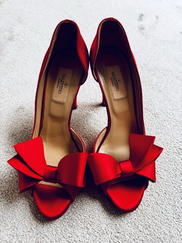 Valentino garavani heels shoes - garavani,