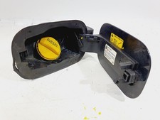 GENUINE 2014 LANDROVER DISCOVERY  2S7A-6A619-AA  DIESEL FUEL FILLER FLAP AND CAP