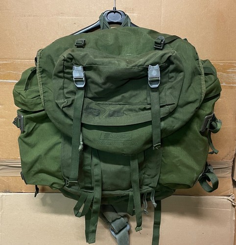 Genuine berghaus old school - genuine,