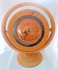 WOODEN QUARTZ BATTERY DESK CLOCK ROTATING CENTRE GIVING IT A GIMBALED APPEARANCE