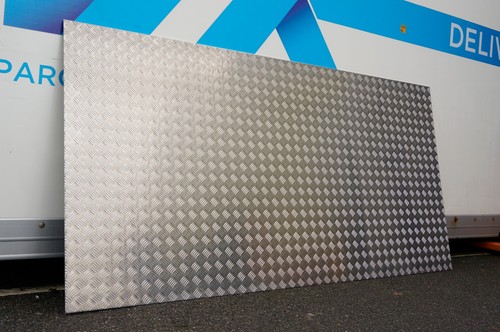 Aluminium chequer plate - aluminium, 2500mm
