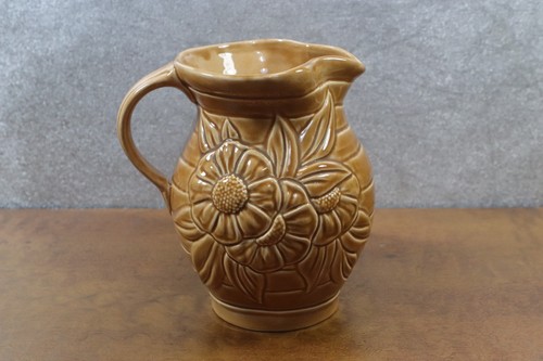 Stunning sylvac possibly - stunning,