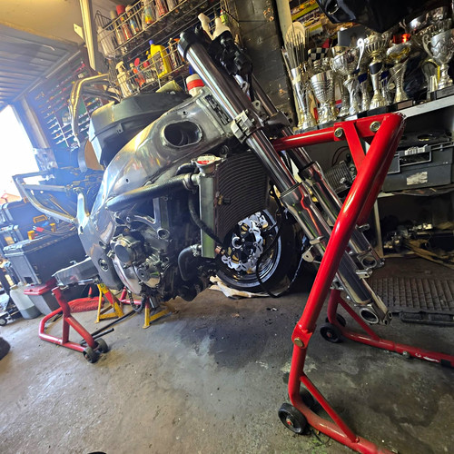 Suzuki gsxr 600 - 600, 1996-2000