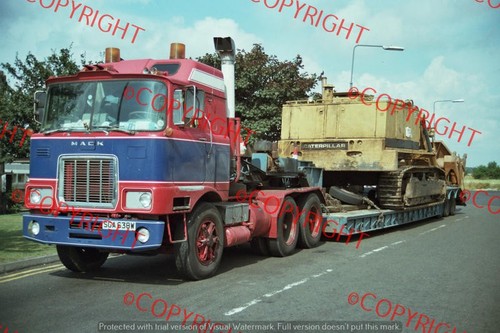 Truck photo un known - truck,