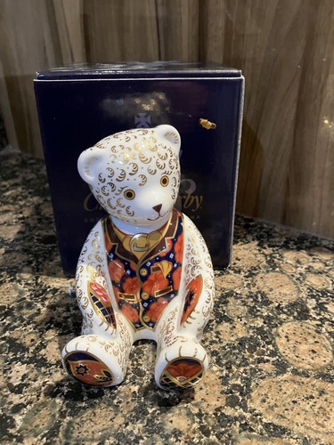 Royal crown derby - royal, bear
