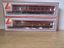 Lima Coaches OO Gauge 305323W