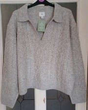 H&M Ladies Cable Knit V Neck