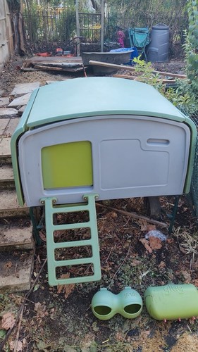 Omlet eglu cube chicken coop - eglu,