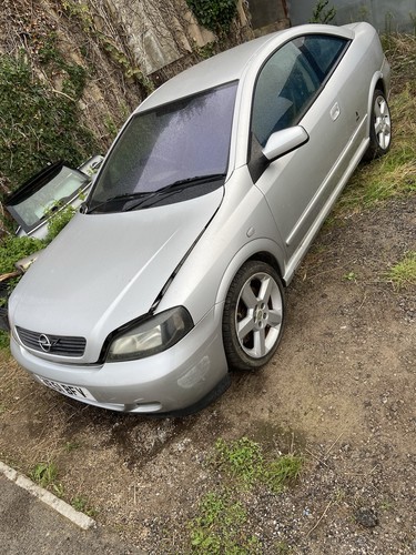 Breaking vauxhall astra - breaking,