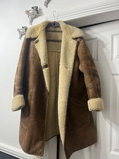 Vintage Nurseys Ridley sheepskin coat, tan colour, 40in, pockets sheepskin lined