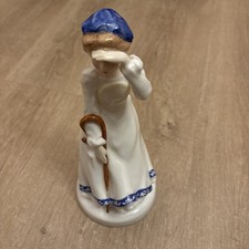 Royal Doulton - The Nursery Rhymes Collection - Little Bo Peep HN3030