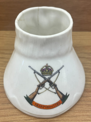 Crested china ww1 large hoof - large,
