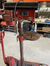 Pedestal Drill Freestanding