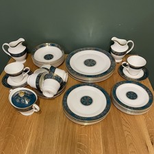 Vintage  Royal Doulton CARLYLE