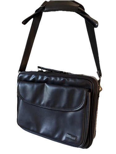Trust 500l notebook - 500l, 15"