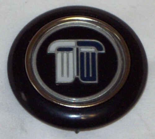 Triumph shield horn push badge - triumph,