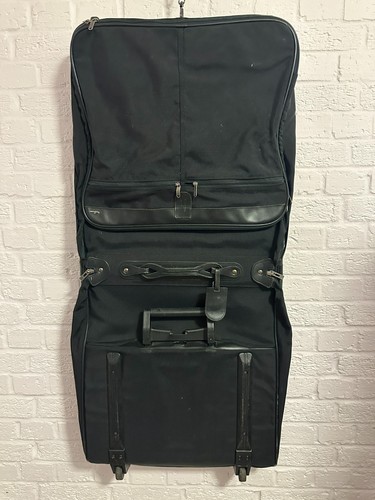 Hartmann wheeled garment - , bag