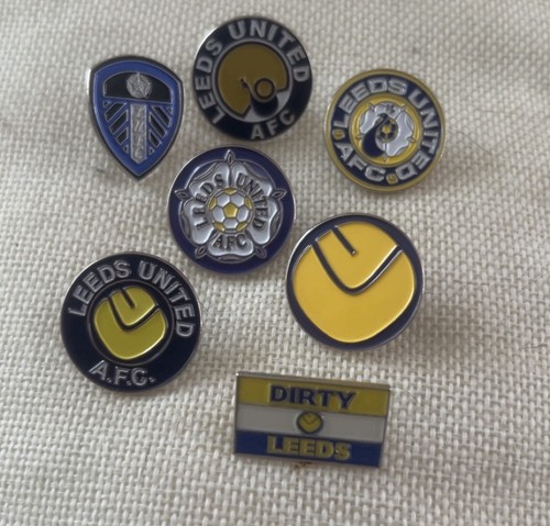 Leeds united pin - 7,