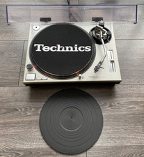 Technics SL-1200 MK2 Turntabl