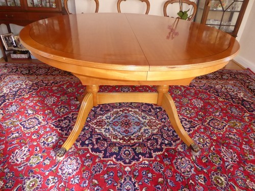 Extendable reproduction dining - reproduction,