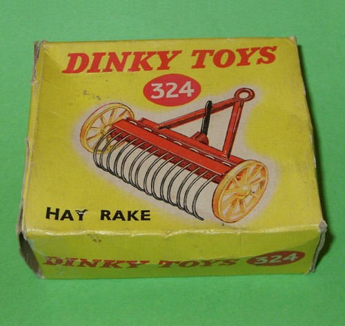 Dinky 324 hay rake - dinky,