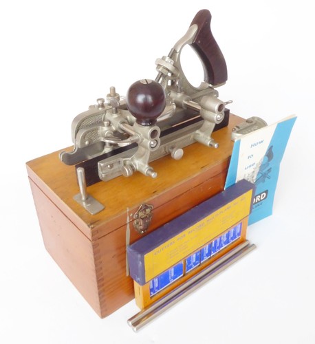 Boxed record multi - boxed, plane