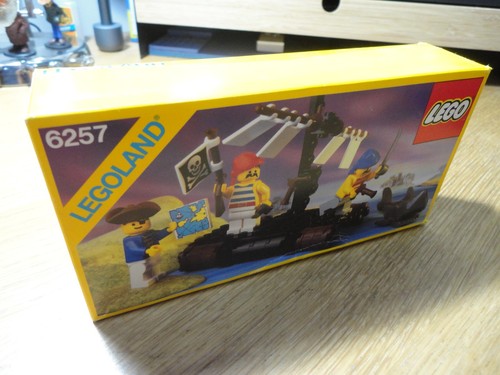 Pirate lego 6257 castaway - lego, castaway's
