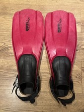 Scuba Diving Swimming Flippers Fins Mares Plana LX Size Small Black Red