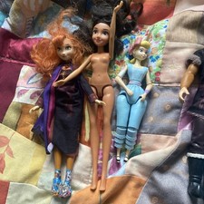 Disney Hasbro Frozen Dolls Plus Extras
