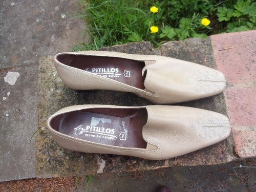 New unworn pitillos ladies - unworn,