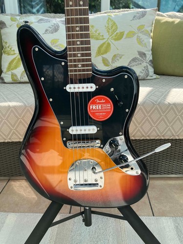 Squier affinity jaguar 3 - squier,