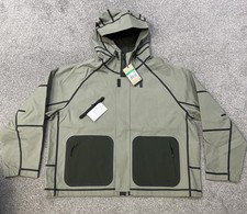 Nike Tech Storm-Fit Rain