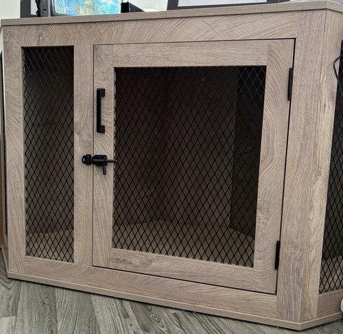 Corner stand and pet crate - corner,
