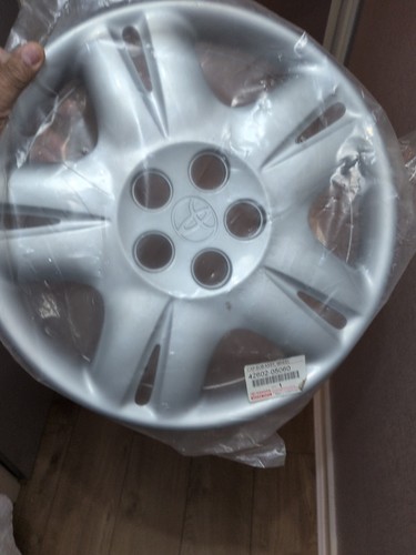 Toyota avensis wheel - 15",
